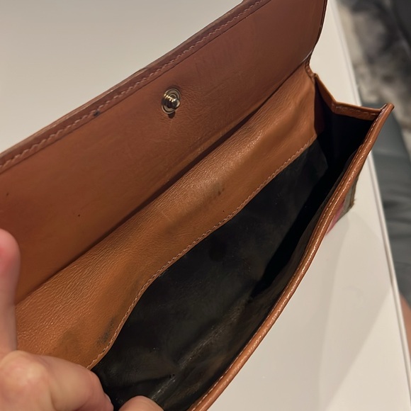 Gucci GG Double Sided Long Wallet with Burgundy & Beige Stripes - Pre-Loved - Picture 6 of 12